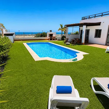 Milu Golf Luxury House