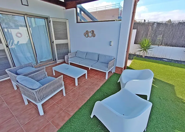 ヴィラ Milu Golf Luxury House カレタ・デ・フステ